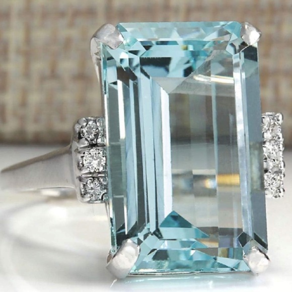 Hand Crafted Jewelry - 🆕New Aquamarine Gemstone Ring - 9.25 Sterling Silver